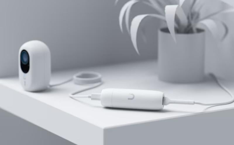 UniFi - Protect WiFi Camera PoE Adapter