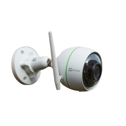 Ezviz bullet camera buiten