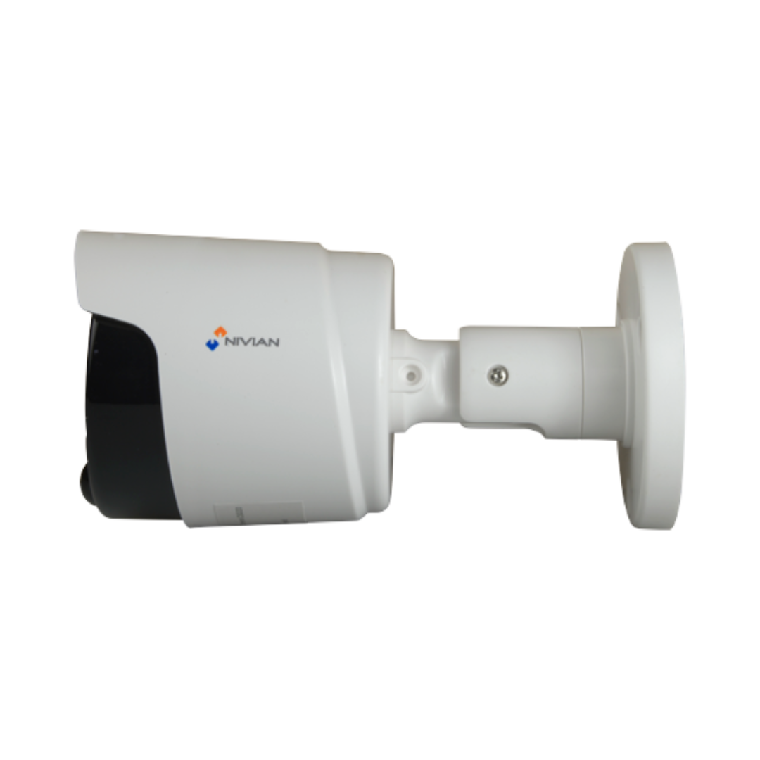 Nivian fake camera buiten