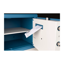 Ollé kluis met brievenbus's