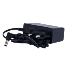 UMA PA-12-2000-L 12V/2A universele voeding stekker adapter met hoek DC plug