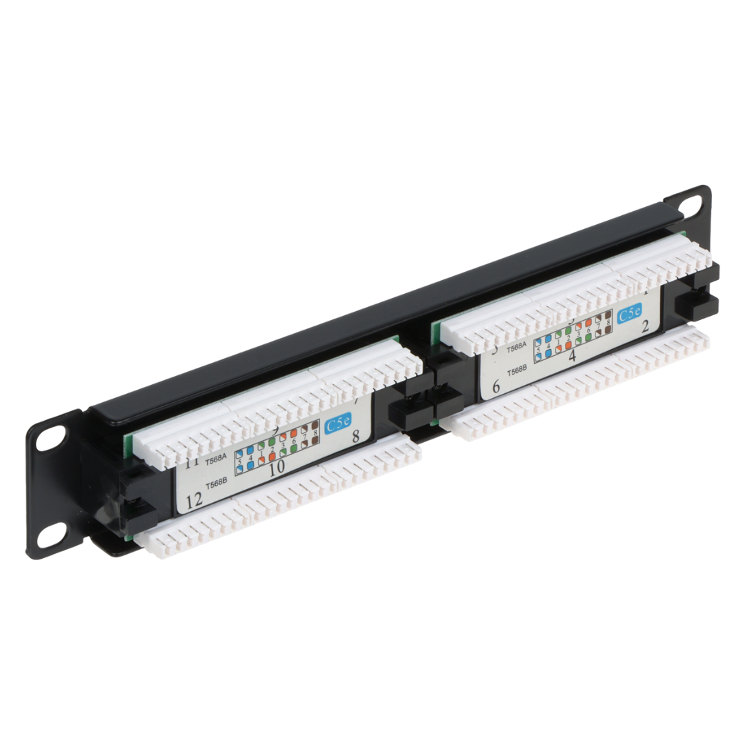 UMA PP-10-RJ45 Patch paneel 10'' voor UTP kabels in een RACK 10'' kast