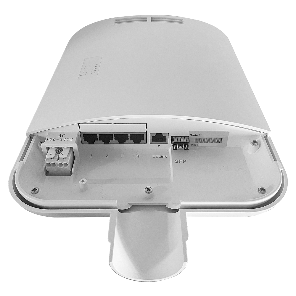 UMA SW0504POE-60-O switch voor buiten met 4 x POE 802.3at/af,  1x UpLink en 1x SFP poort