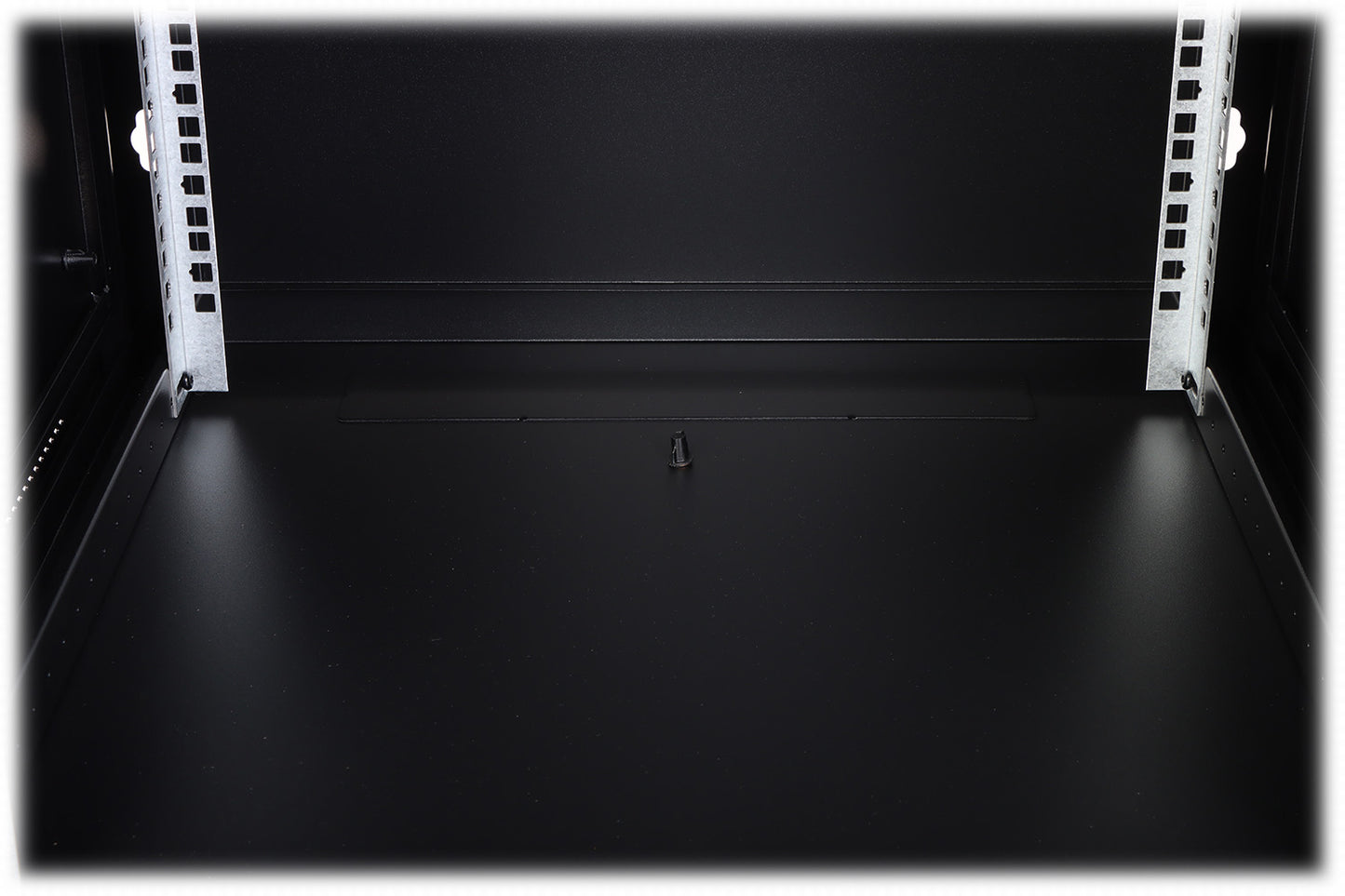 UMA RA19-22U-600 – Patchkast wand - met glazen afsluitbare deur (600x1080x600mm)