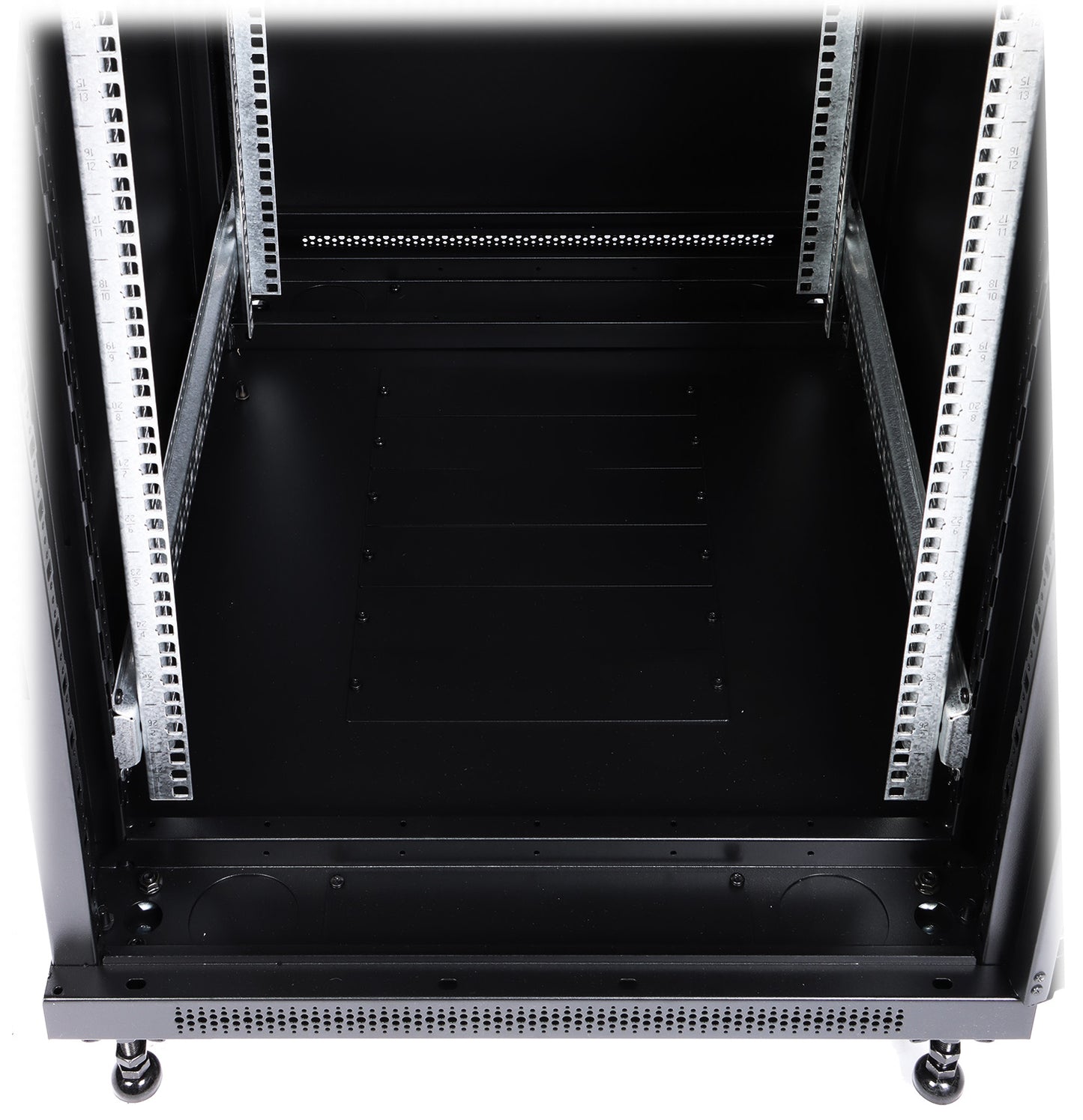 UMA RA19-27U-800-S – Patchkast staand - met glazen afsluitbare deur (600x1390x800mm)